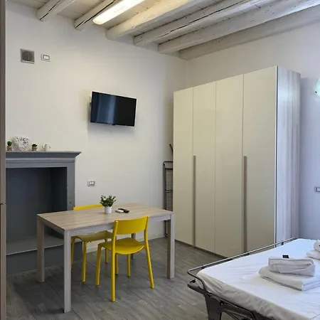 Chic - Near Airport & Center * Bergamo